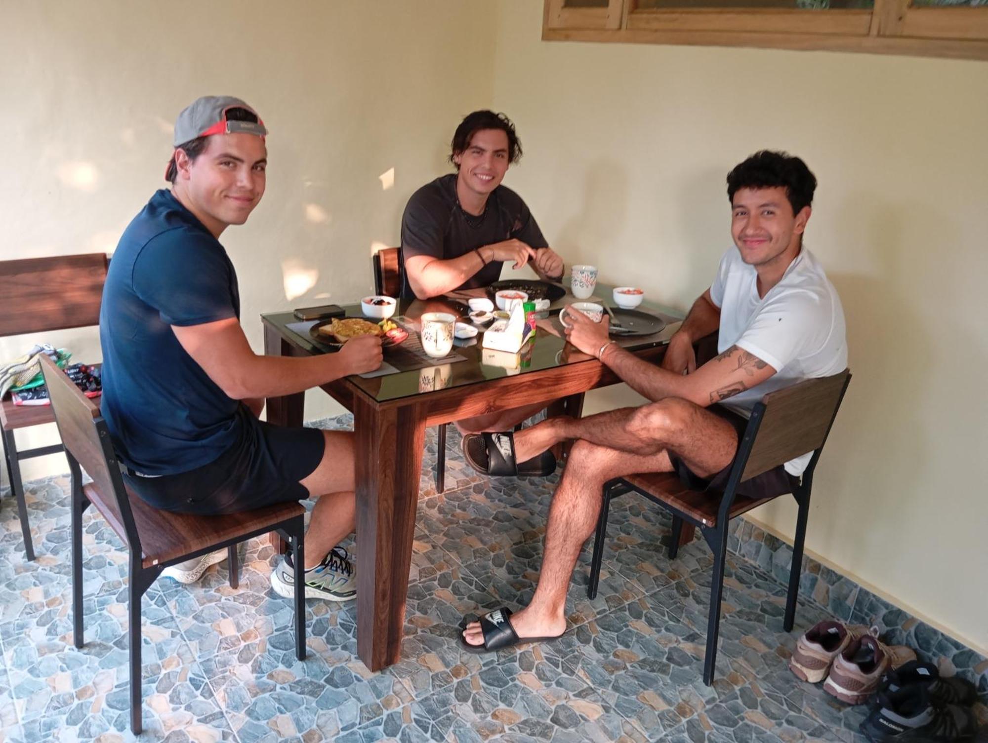 Rumah Kawan Senaru House Of Friend Экстерьер фото